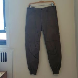 Vince. olive cargo pants/joggers